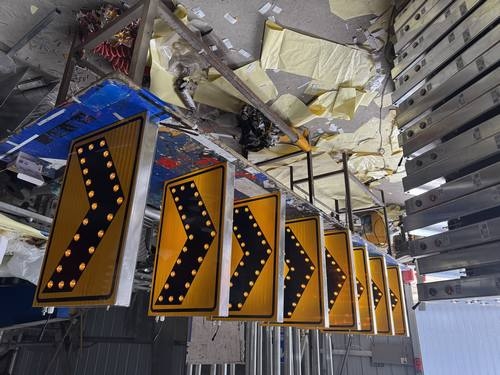 湖北湖北太阳能交通标牌的核心部件是电池,电池多久